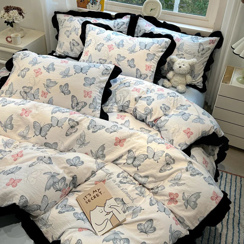 Decorbites™ Korean Black White Hepburn Style Bettwäsche-Set mit Spitzen-Spannbettlaken-Set