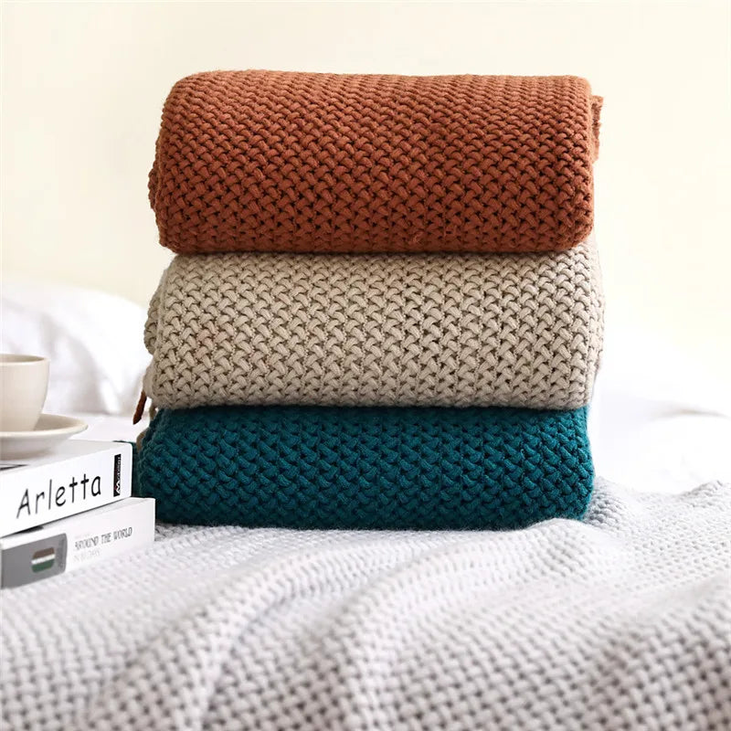 Decorbites™ Gemütliche Nordische Strick-Sofadecke mit Troddeln & Fleece-Wurfdecke