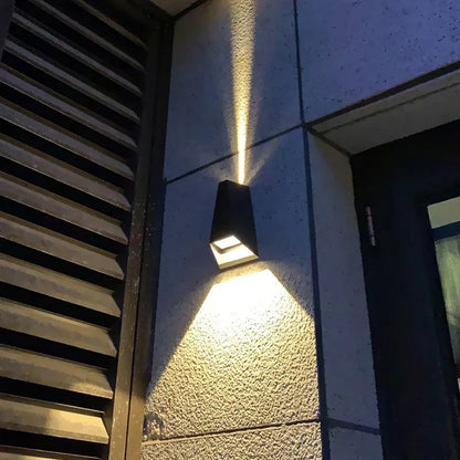 Decorbites™ LED-Wandspülleuchte für Garten, Balkon, Treppe, Villa, Außenbeleuchtung