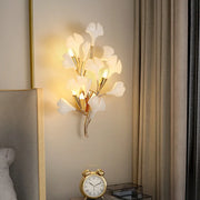 Decorbites™ Blatt Keramik LED Wandlampe, Romantische Schlafzimmerlampe, Goldene Metallkunst-Dekoration