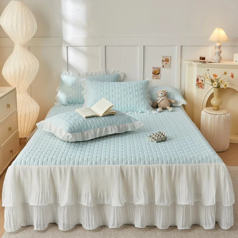 Decorbites™ Spitzen-Volants-Kühlendes Bettrock-Set mit Kissenbezügen