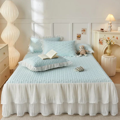 Decorbites™ Spitzen-Volants-Kühlendes Bettrock-Set mit Kissenbezügen