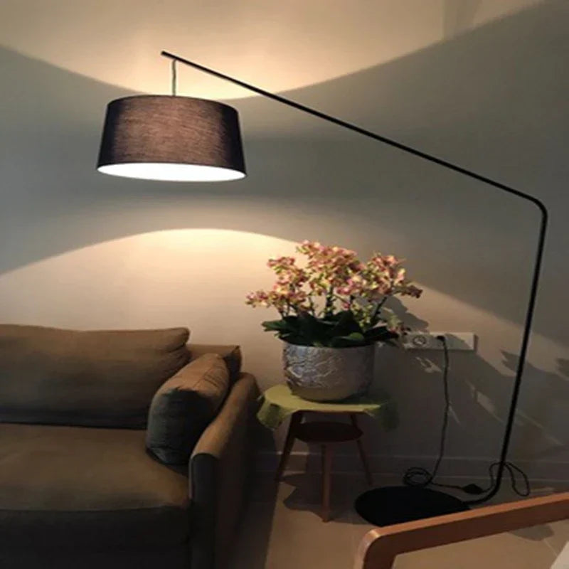 Decorbites™ LED-Fischer-Bodenlampe: Stilvolle Innenbeleuchtung für Arbeitszimmer, Schlafzimmer und Wohnzimmer