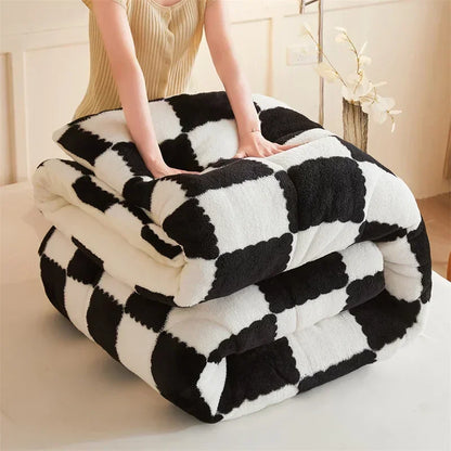 Decorbites™ Gemütliche Schachbrett-Winterdecke - Super dick & weich aus Kaschmir-Duvet-Bettdecke