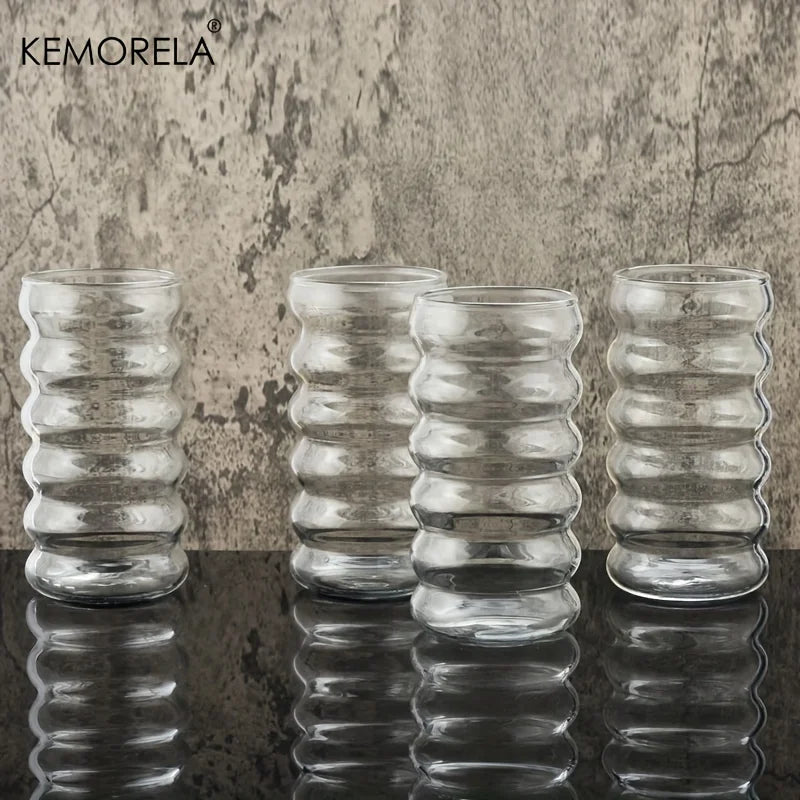 Decorbites™ 500ML Wellenförmige Getränke-Gläser mit Strohhalmen - Vintage Glasbecher