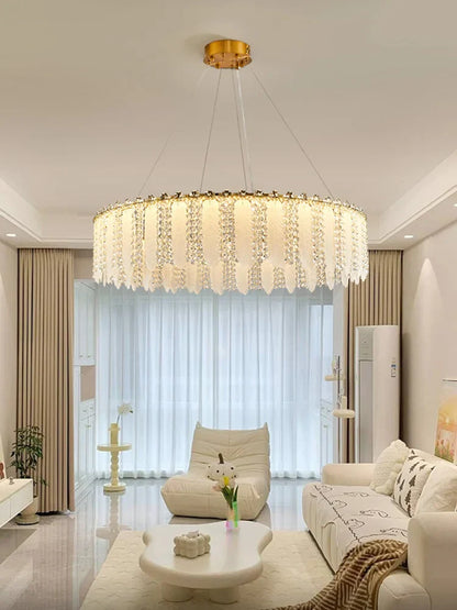 Decorbites™ Französische Creme-Wind-Kristall-Leuchter 2024 - Moderne & Romantische Beleuchtung für Wohnzimmer, Schlafzimmer, Esszimmer