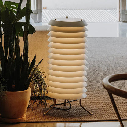 DecorBites™ Geometric Iron Table Lamp - Retro White Floor Lamp for Designer Living Room