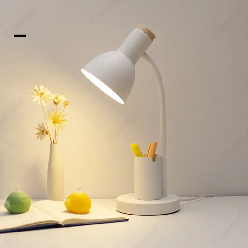 Decorbites™ Niedliches nordisches Schreibtischleuchte mit Stifthalter für Home-Office und Schlafzimmer