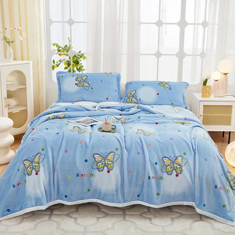 DecorBites™ Cozy Flannel Plush Blanket - All Seasons Sofa Cover & Bed Sheet for Queen Double