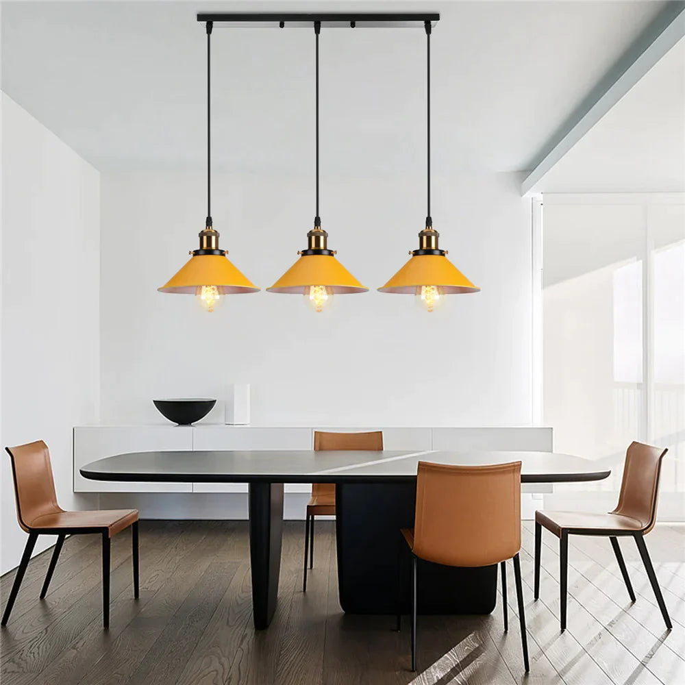 Decorbites™ Industrielle Nordische Pendelleuchten mit Mehrfarbiger Lampenschirm für Küche und Esszimmer