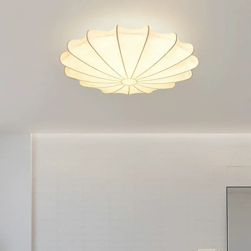 Decorbites™ Sahne-Seiden-LED-Deckenleuchte für Wohnzimmer und Schlafzimmer, nordischer minimalistischer Stil