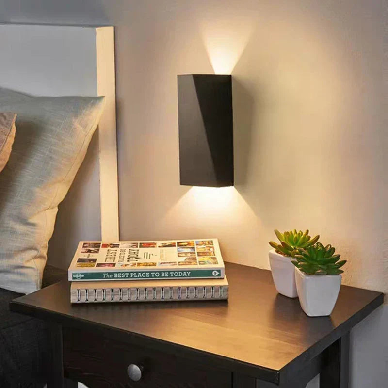 Decorbites™ LED-Wandleuchte Modern Minimalistische Nachttischleselampe Wohnzimmer Hotel Leuchte