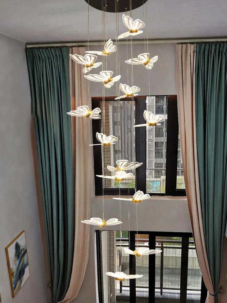 Decorbites™ Elegante Schmetterlings-Kronleuchter für Treppen, Schlafzimmer, Küche & Mehr