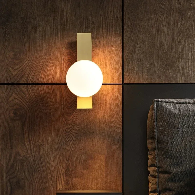 Decorbites™ Glas-Kugeln-Wandleuchte: Moderne Designer-Nachttischlampe für Wohnzimmer, Schlafzimmer, Hotel