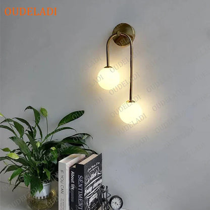 Decorbites™ Glasball-LED-Wandleuchte für modernes Wohnzimmer-Dekor