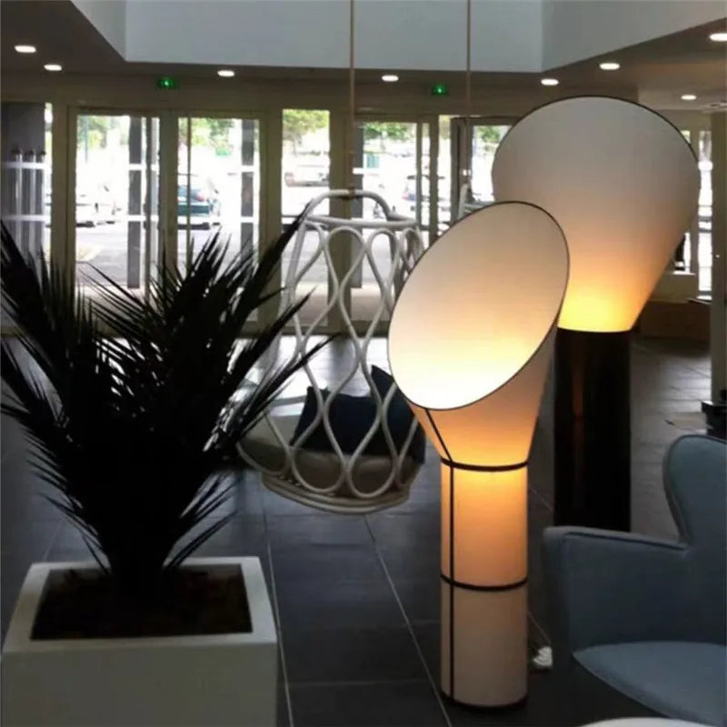 Decorbites™ Horn Bodenleuchte: Moderne minimalistische Luxus-Dekorationsbeleuchtung für Schlafzimmer und Hotel
