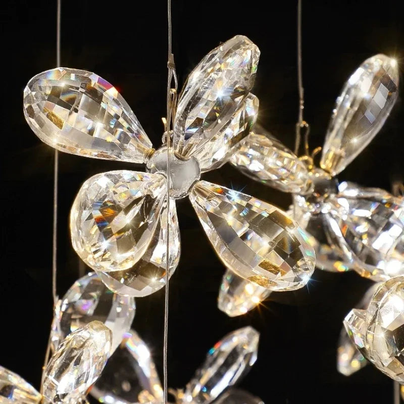 Decorbites™ Kristall-LED-Kronleuchter: Moderne Luxus-Blütenförmige Dekorationsbeleuchtung
