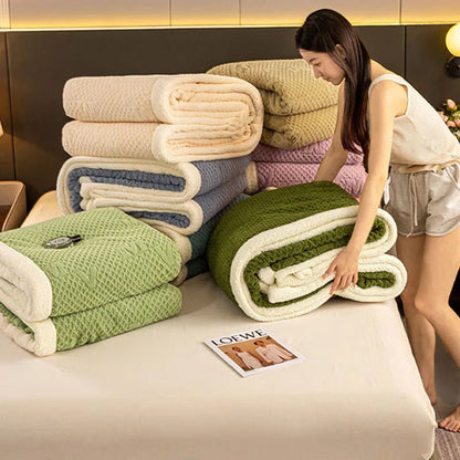 DecorBites™ Cozy Warmth Velvet Autumn Sleep Blanket