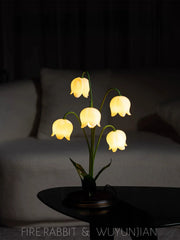Decorbites™ LED-Blümentischleuchte – Dekorative Schreibtischlampe für Schlafzimmer, Wohnzimmer, Arbeitszimmer