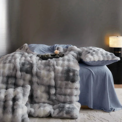 Decorbites™ Gradient Blau & Grau Kunstkaninchenfell-Bettwäsche-Set: Samtflanell-Duvet, Laken, Kissenbezüge