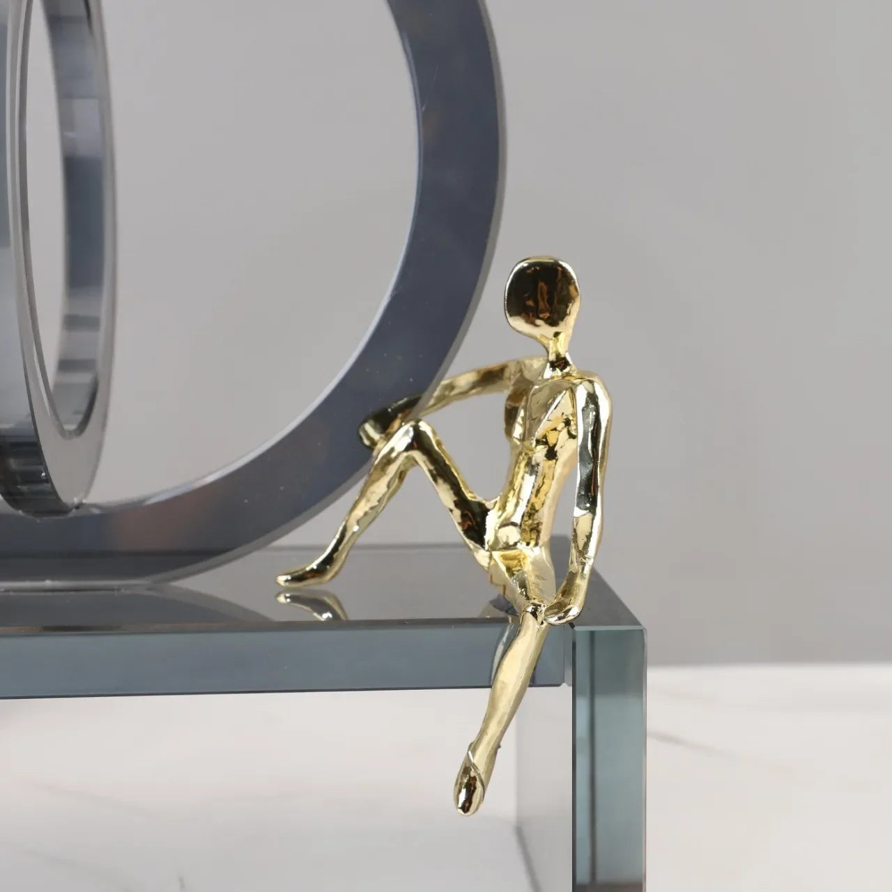 DecorBites™ Geometric Crystal Rings Golden Man Ornament Glass Figurines Home Decor