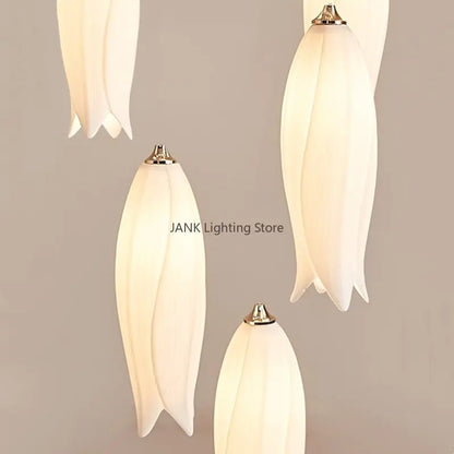 Decorbites™ Elegante Tulpen-Treppenleuchter: Luxuriöse Dekor-Hängeleuchte LED-Lampe für Lobby, Restaurant, Hotel.