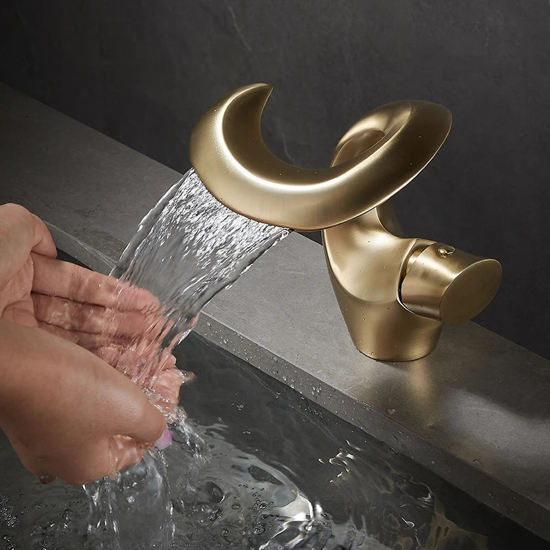 Brass Vintage Bathroom Faucet