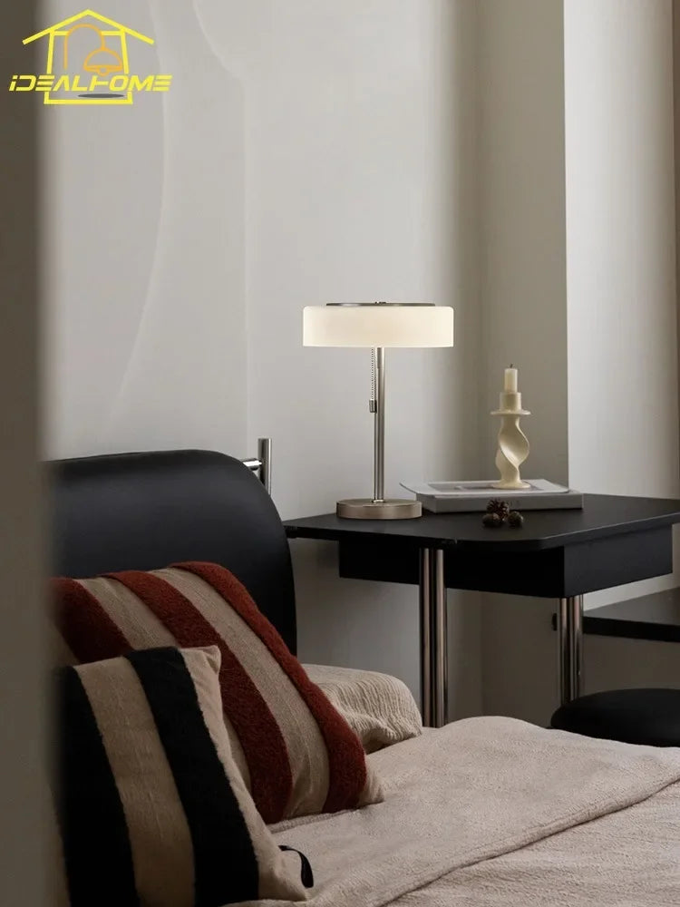 Decorbites™ Cremeglas-Tischleuchte LED E14, modernes Design im luxuriösen Vintage-Stil