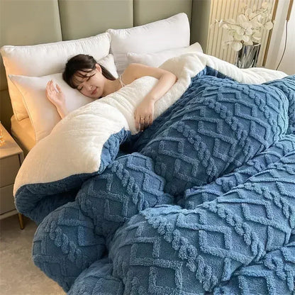 Decorbites™ Gemütliche Winterbettdecke: Luxuriöse Lamm-Cashmere-Wärmequilt für Komfort