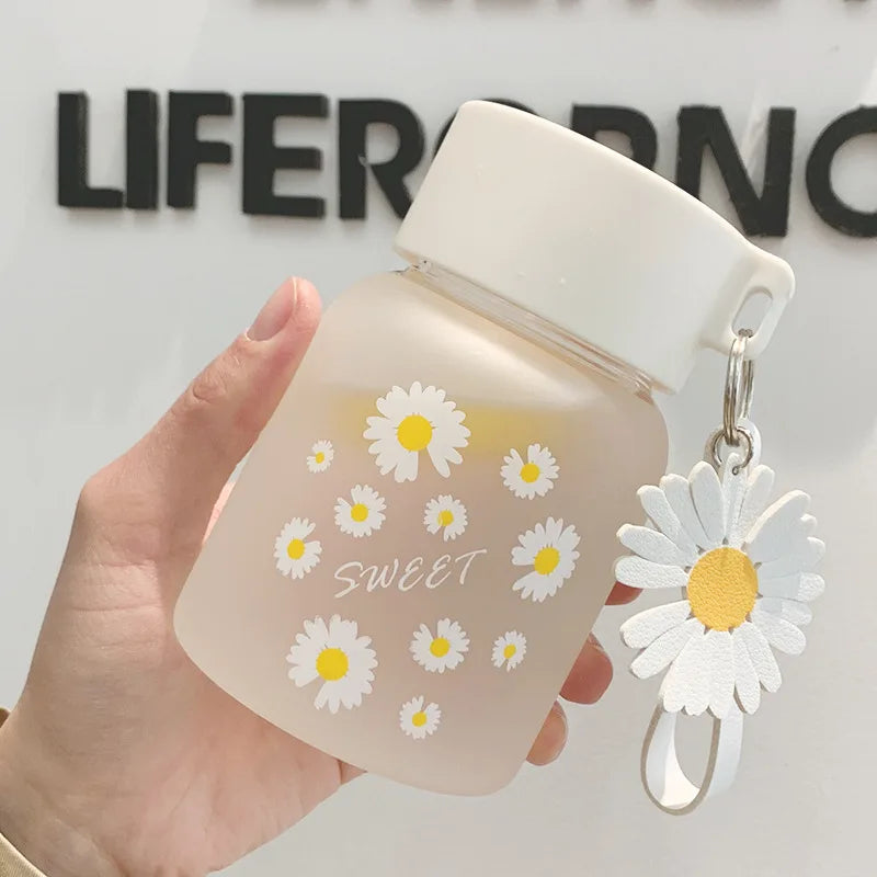 Decorbites™ Gartendaisy-Blüten-Glas-Wasserflasche Tragbarer Becher 350ML
