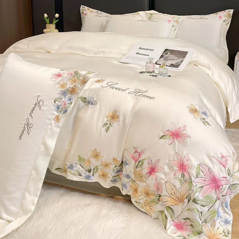 Decorbites™ Blumen-Stickerei Seidenbettwäsche-Set mit Steppdeckenbezug und Spannbettlaken