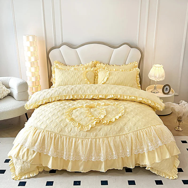 Decorbites™ Koreanische Prinzessin-Stil-Bettwäsche-Set mit Spitzenvolants und Liebesthema