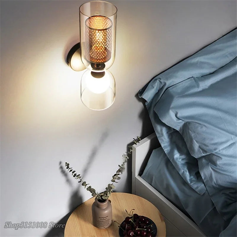 Decorbites™ Doppeltköpfige Eisennetz-Glas-Wandlampe für moderne Beleuchtung und Heimdekoration