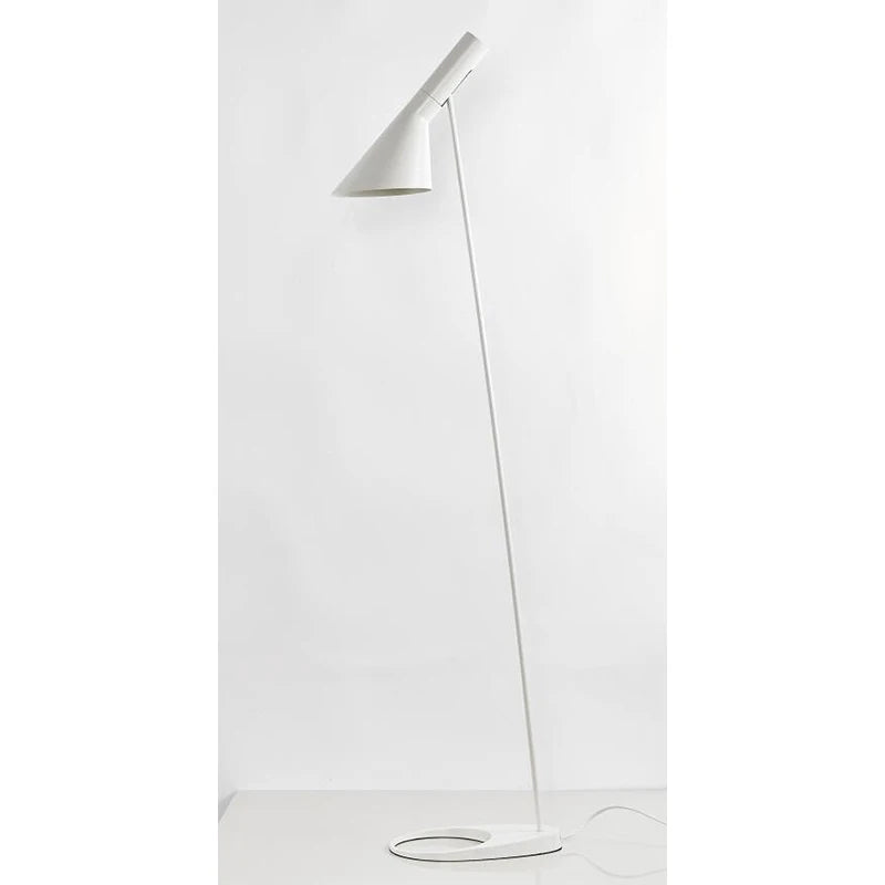 Decorbites™ verstellbare LED-Stehlampe – Nordischer kreativer Industrie-Stil für Wohnzimmer und Schlafzimmer