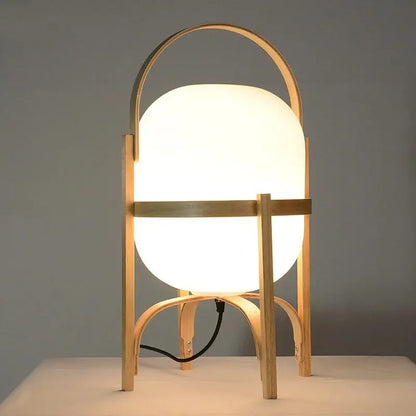 Decorbites™ Bambus-LED-Schreibtischlampe: Moderne, einfache und stilvolle Tischleuchte für die Einrichtung zu Hause