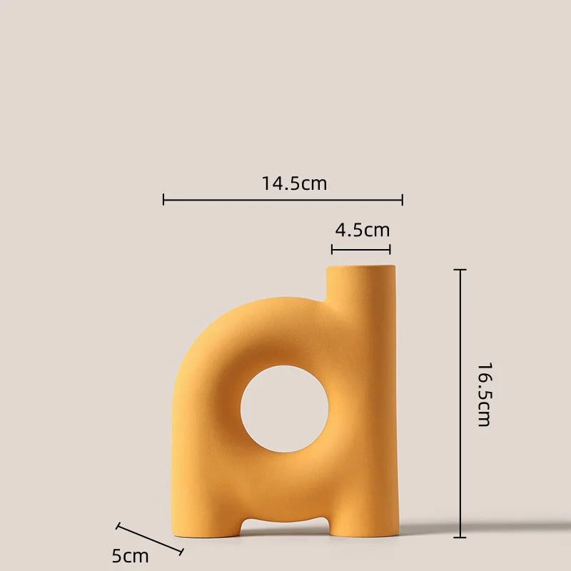 Decorbites™ Geometrische Keramikvase: Ausgehöhlte Buchstaben Blumenarrangement Wohnraumausstattung