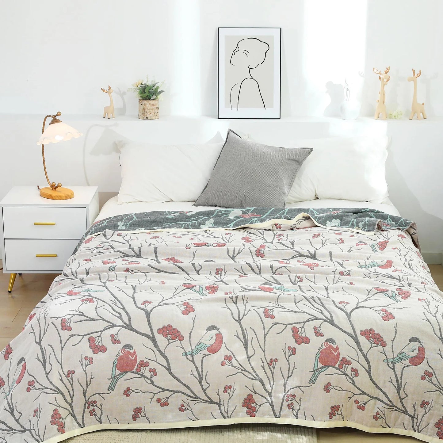 Decorbites™ Japanische Baumwoll-Einzelbettüberwurf mit Kissenhandtuch - Design mit Blumen und Vögeln