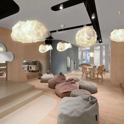 Decorbites™ Wolkenleuchter: Moderne weiße Pendelleuchte für gewerbliche und private Räume