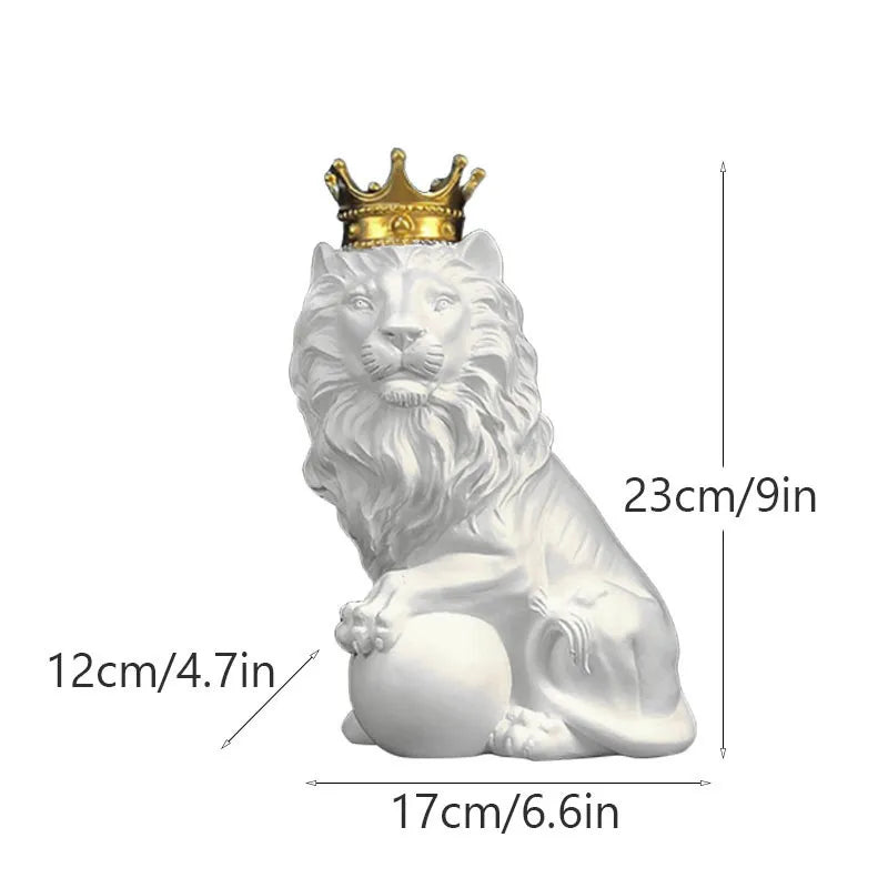 Decorbites™ Goldene Krone Löwenkönig Statue 17 cm Höhe Nordische Handwerkskunst Dekoration für Zuhause und Büro