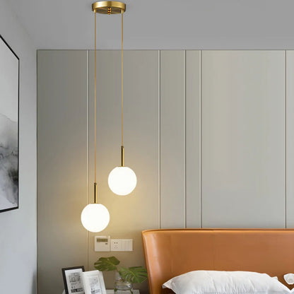 Nordische Glas-Kugelleuchten Pendellampen Spannung 110V 220V Heimdekoration Esszimmer Schlafzimmer Nachttisch Eck-Hängeleuchten für die Decke