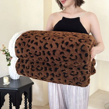 Decorbites™ Leopard-Muster-Doppellagige Woll-Decke – Unwiderstehlich Weich & Warm