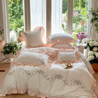 Decorbites™ Koreanische Prinzessin Spitzen-Volants-Blumen-Stickerei-Bettwäsche-Set mit 100% Baumwollqualität.