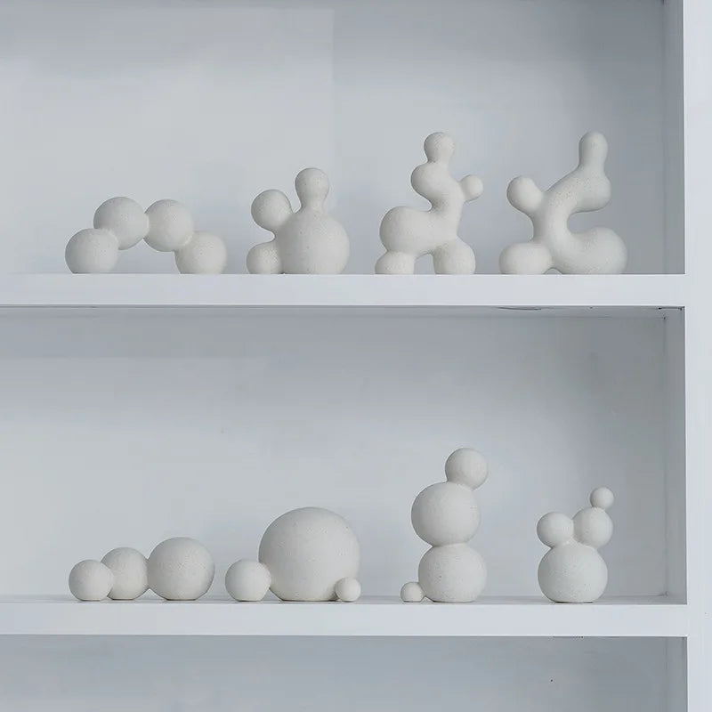 Decorbites™ Geometrische Keramik-Handwerks-Skulptur: Abstraktes kreisförmiges Desktop-Ornament für die Heimdekoration