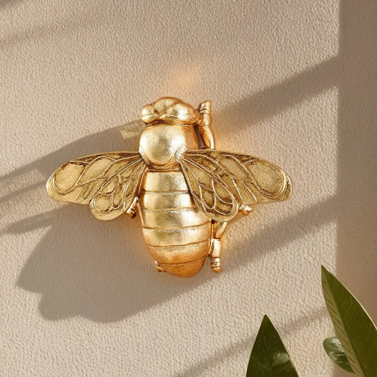 Decorbites™ Goldene Biene Harz-Insektenstatue Wandhänger - Hintergrunddekoration