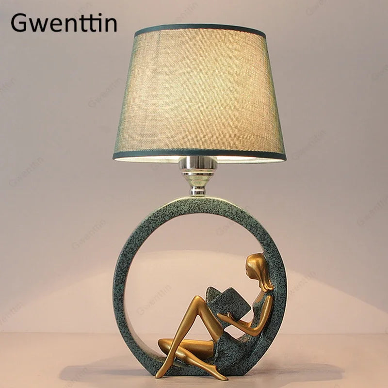 Decorbites™ Gitarrenmädchen-Tischleuchte für Schlafzimmer und Schreibtisch - Nordisches Wohnaccessoire