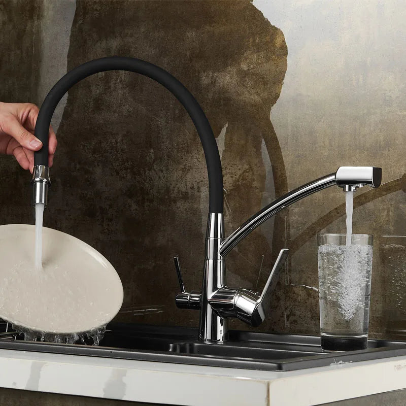 Decorbites™ Schwarzer Küchenarmatur mit Wandmontage, 360° Drehung und Wasserfilter