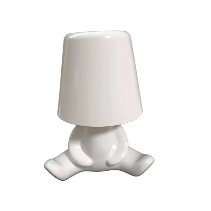 Decorbites™ Kleiner Goldener Mann Tischlampe – Kunst-Dekor-Nachtlicht für Wohnzimmer und Kinderzimmer
