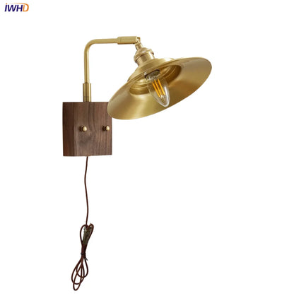 Decorbites™ LED-Wandleuchte aus Walnussholz, drehbar, Kupfer-Nachttischlampe