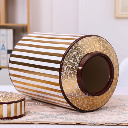Decorbites™ Goldener Streifen-Keramikvase mit Deckel, moderne Aufbewahrungsglocke für die Hausdekoration