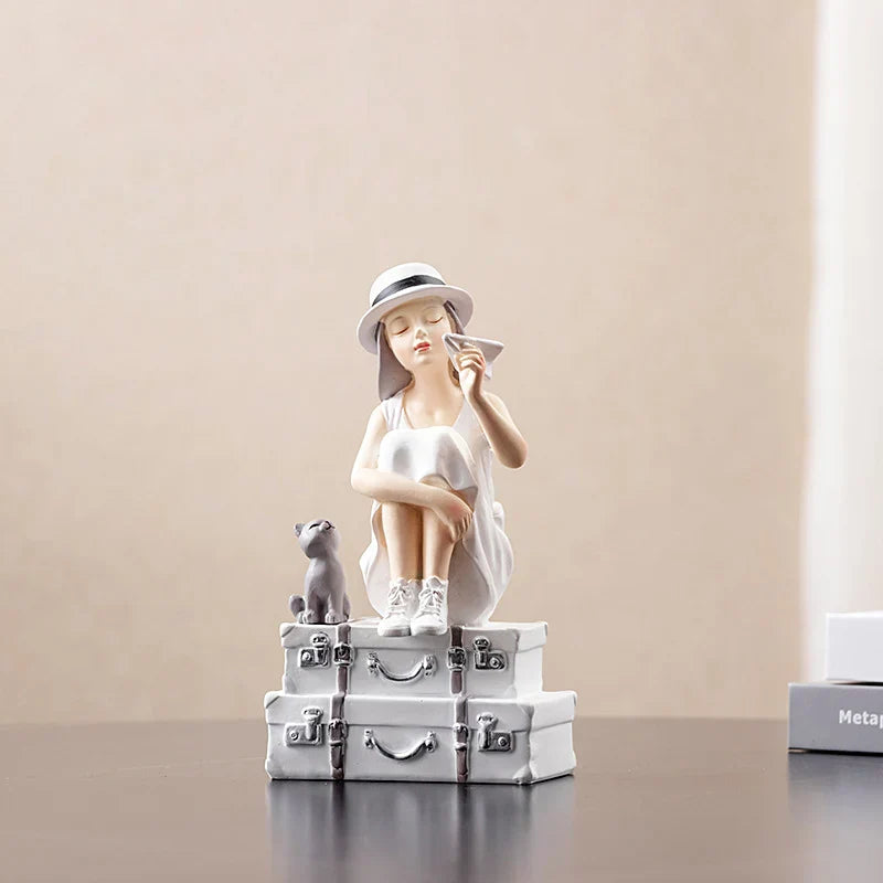 Decorbites™ Kawaii-Mädchen-Figurine-Skulptur für Raumdekoration und Schreibtischaccessoires